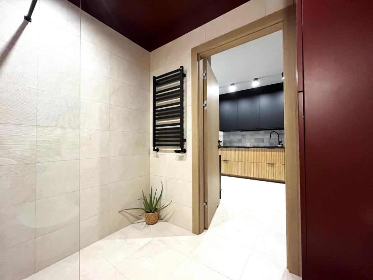 Wyszynskiego Apartment - Self Check-In 20H - Parking &Lift Wrocław Buitenkant foto